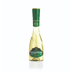 Ракия Гроздова Пещера / Grape Rakia Peshtera
