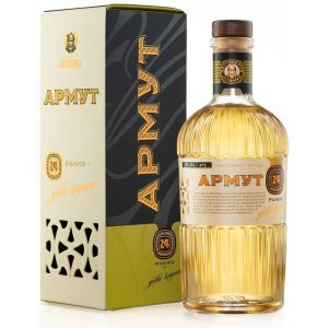 Ракия Армут от Диви Круши Исперих / Rakia Amrut from Wild Pear Isperih