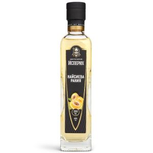 Кайсиева Ракия Исперих / Apricot Rakia Isperih