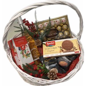 Подаръчна Коледна Кошница с Вино Ирезистибъл / Gift Christmas Basket Wine Irresistable 