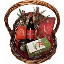 Подаръчна Коледна Кошница със Сангре Де Торро / Gift Christmas Basket Sangre De Torro